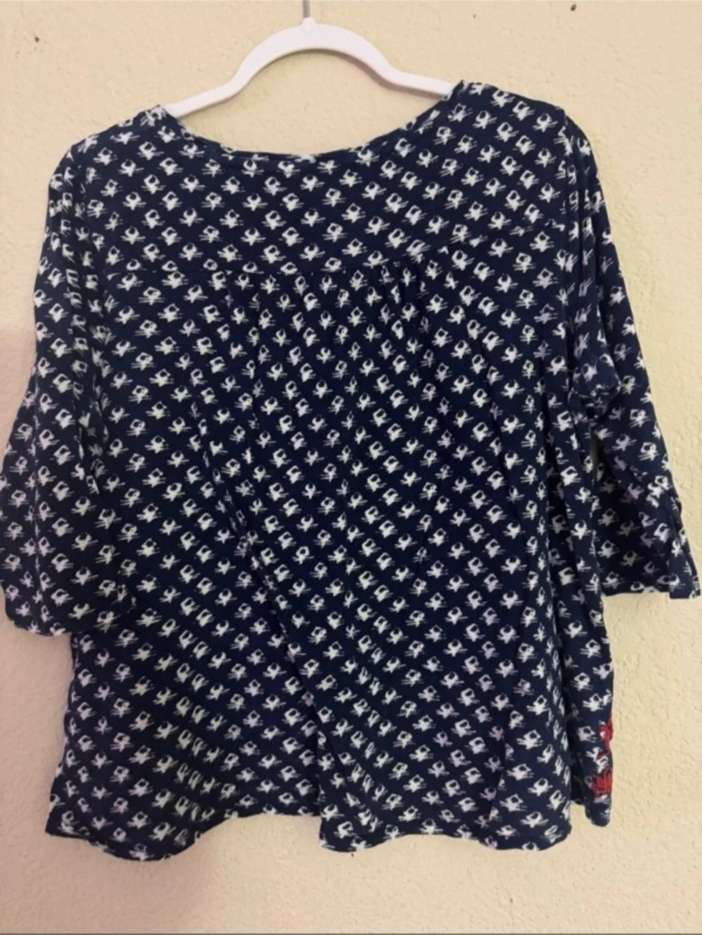 Navy Patterned V-Neck Blouse with Red Embroidered Hem - Picture 2 of 3
